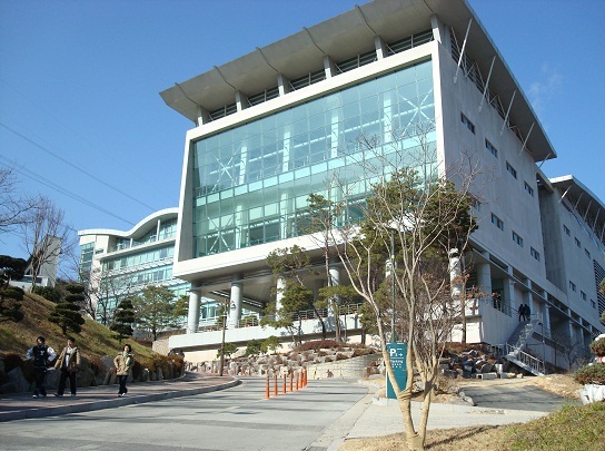 Đại học Yong In